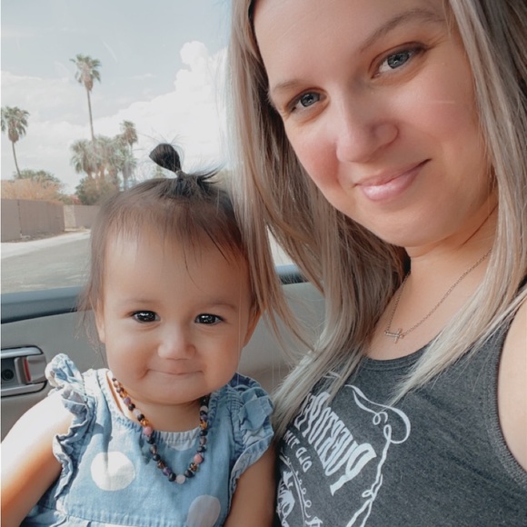 Meet your Posher, Andrea - Picture 1 of 1